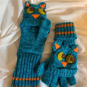 Owl gloves